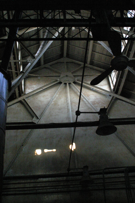 台中復興路酒廠(TADA)導覽2005-01-16台中20號倉庫藝術特區藝術村